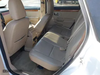 2007 Suzuki XL7 Limited with VIN 2S3DB917976105747, listed as a IAAI auction lot 42050620 with 187,231 mi miles. Bid and sale history available at carsss.com. Image 8.