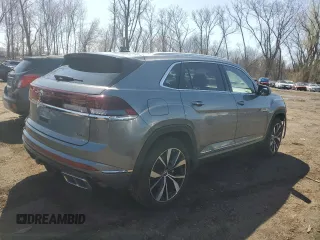 2024 Volkswagen Atlas SEL Premium R-Line with VIN 1V2FE2CA8RC209296, listed as a Copart auction lot 51262385 with 10,914 mi miles and Salvage title. Bid and sale history available at DreamBid. Image 3.