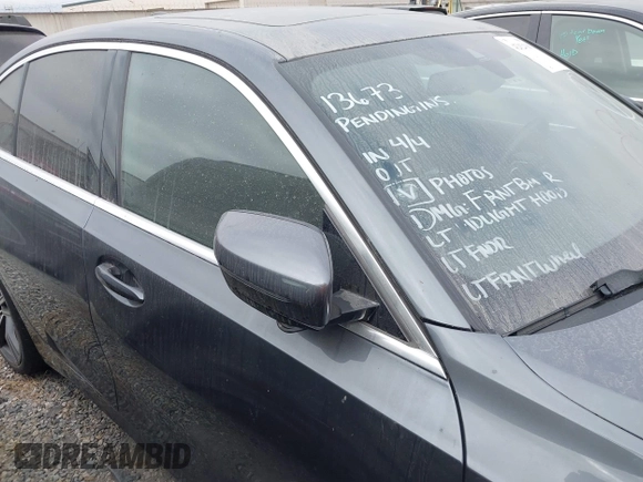 2021 BMW 3 Series 330i with VIN 3MW5R1J07M8C06389, listed as a IAAI auction lot 42024380 with 30,861 mi miles and . Bid and sale history available at DreamBid. Image 14.
