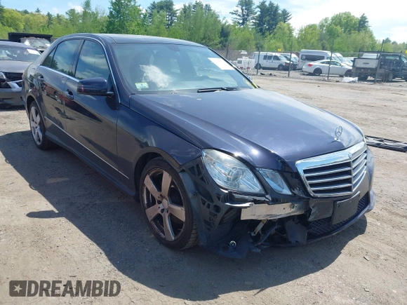 2010 Mercedes-Benz E 350 Luxury z VIN WDDHF8HB7AA114536, wystawiony jako IAAI lot #42237304 z przebiegiem 117 125 mil mil oraz . Historia ofert i sprzedaży dostępna na DreamBid. Obrazek 1.