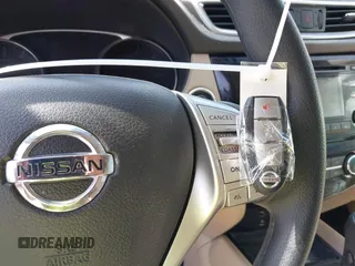 2016 Nissan Rogue SV with VIN KNMAT2MT9GP656436, listed as a IAAI auction lot 41902170 with 117,873 mi miles and . Bid and sale history available at carsss.com. Image 11.