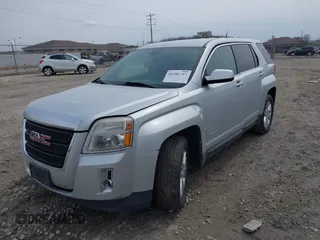 2011 GMC Terrain SLE-1 z VIN 2CTALMEC3B6202688, wystawiony jako IAAI lot #41996147 z przebiegiem 177 445 mil mil oraz . Historia ofert i sprzedaży dostępna na DreamBid. Obrazek 2.