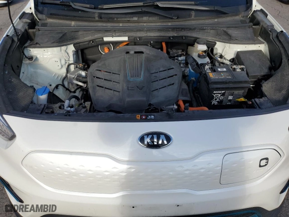 2020 Kia Niro EV EX Premium with VIN KNDCE3LG8L5080860, listed as a Copart auction lot 72027334 with 44,903 mi miles and Salvage Title. Bid and sale history available at carsss.com. Image 12.