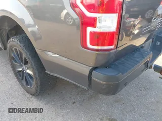 2020 Ford F-150 XL z VIN 1FTEW1E51LFA57601, wystawiony jako IAAI lot #42143352 z przebiegiem 266 300 mil mil oraz . Historia ofert i sprzedaży dostępna na DreamBid. Obrazek 18.