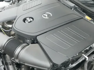 2024 Mercedes-Benz C 300 z VIN W1KAF4HBXRR224889, wystawiony jako IAAI lot #42323821 z przebiegiem 7 092 mil mil oraz . Historia ofert i sprzedaży dostępna na DreamBid. Obrazek 19.