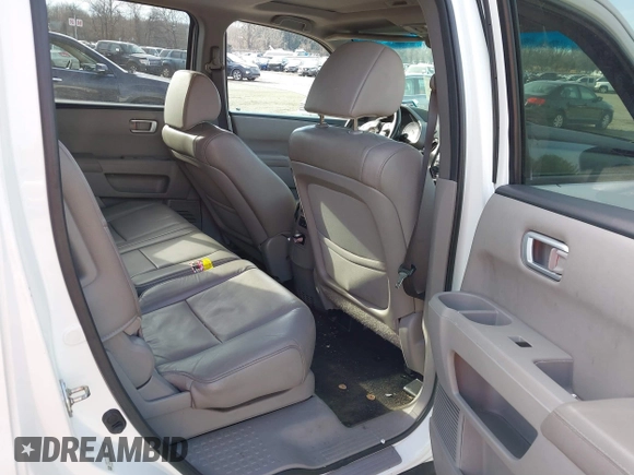 2014 Honda Pilot EX-L with VIN 5FNYF3H59EB003409, listed as a IAAI auction lot 41666126 with 170,658 mi miles. Bid and sale history available at carsss.com. Image 8.