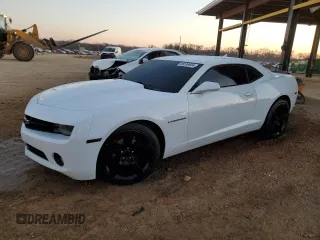 2013 Chevrolet Camaro LT with VIN 2G1FC1E33D9166236, listed as a Copart auction lot 86539604 with 213,734 mi miles and Salvage Title. Bid and sale history available at carsss.com. Image 1.