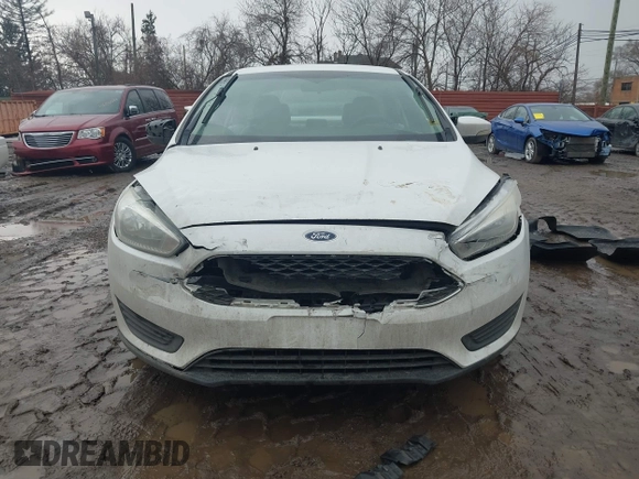 2015 Ford Focus SE with VIN 1FADP3F27FL350469, listed as a IAAI auction lot 41675087 with 152,013 mi miles. Bid and sale history available at carsss.com. Image 12.