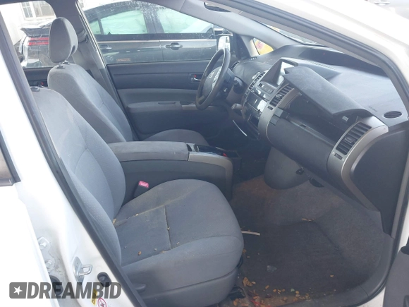 2009 Toyota Prius with VIN JTDKB20U297875540, listed as a IAAI auction lot 41851455 with 183,251 mi miles and . Bid and sale history available at carsss.com. Image 5.