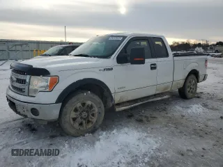 2013 Ford F-150 XL with VIN 1FTFX1CT9DFD39618, listed as a Copart auction lot 42600395 with 99,380 mi miles and Clean Title. Bid and sale history available at carsss.com. Image 1.