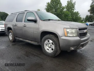 2011 Chevrolet Suburban LT with VIN 1GNSKJE33BR115659, listed as a Copart auction lot 68954724 with 149,867 mi miles and Clean Title. Bid and sale history available at carsss.com. Image 4.