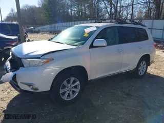 2013 Toyota Highlander with VIN 5TDZK3EH6DS101676, listed as a IAAI auction lot 41212515 with 139,755 mi miles. Bid and sale history available at carsss.com. Image 18.