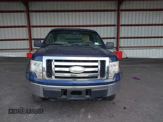2009 Ford F-150 XL with VIN 1FTPX14V99FA81063, listed as a IAAI auction lot 40769810 with 238,472 mi miles. Bid and sale history available at carsss.com. Image 12.