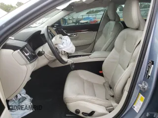 2019 Volvo S90 Momentum с VIN LVY102AK8KP110023, выставлен на аукционе Copart как лот 62362234 с пробегом 81 527 миль миль и На запчасти • Non repairable. История ставок и продаж доступна на DreamBid. Изображение 7.