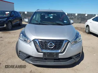 2020 Nissan Kicks SV with VIN 3N1CP5CV4LL496721, listed as a IAAI auction lot 41700838 with 95,874 mi miles. Bid and sale history available at carsss.com. Image 12.