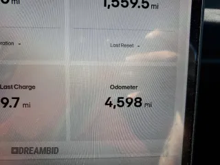 2023 Fisker Ocean One z VIN VCF1ZBU28PG006017, wystawiony jako Copart lot #68742314 z przebiegiem 4598 mil mil oraz Szkody całkowita. Historia ofert i sprzedaży dostępna na DreamBid. Obrazek 9.