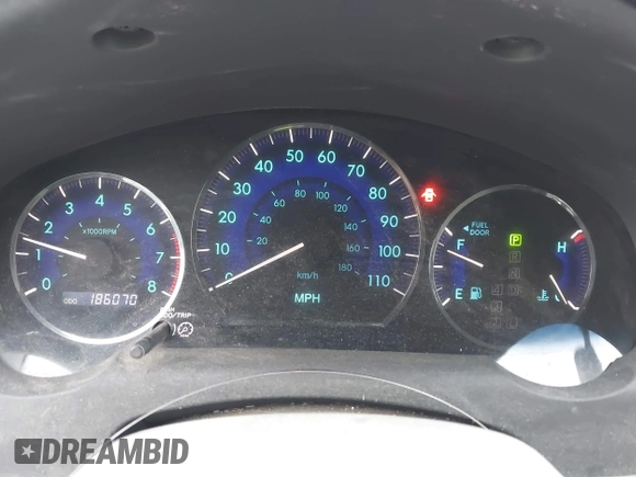2007 Toyota Sienna CE with VIN 5TDZK23C97S047120, listed as a IAAI auction lot 42010384 with 186,070 mi miles. Bid and sale history available at carsss.com. Image 7.