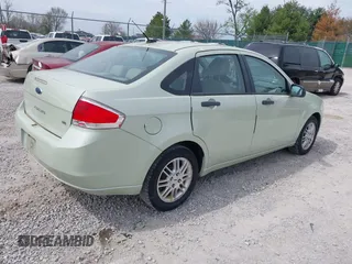 2010 Ford Focus SE with VIN 1FAHP3FN3AW217100, listed as a IAAI auction lot 42061308 with 284,276 mi miles. Bid and sale history available at carsss.com. Image 4.