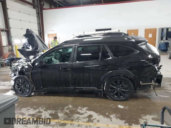 2024 Subaru Outback Onyx XT with VIN 4S4BTGLDXR3283909, listed as a IAAI auction lot 41578890 with Not provided miles and . Bid and sale history available at DreamBid. Image 14.