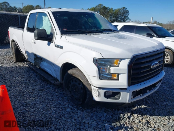 2015 Ford F-150 XL with VIN 1FTEX1CP2FKD90662, listed as a IAAI auction lot 41273874 with 138,768 mi miles. Bid and sale history available at carsss.com. Image 1.