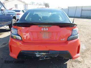 2015 Scion tC with VIN JTKJF5C71FJ006863, listed as a IAAI auction lot 41332681 with 91,559 mi miles. Bid and sale history available at carsss.com. Image 17.