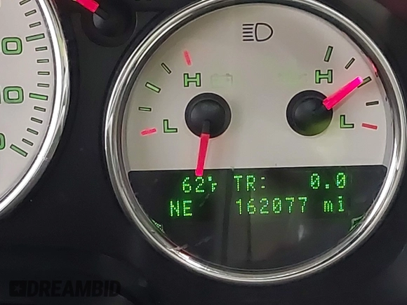 2008 Ford F-150 XLT с VIN 1FTPW14V18FB42925, выставлен на аукционе IAAI как лот 42619962 с пробегом 162 077 миль миль и . История ставок и продаж доступна на DreamBid. Изображение 15.