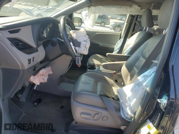 2017 Toyota Sienna XLE Auto Access Seat with VIN 5TDYZ3DC3HS829197, listed as a Copart auction lot 77864334 with 236,171 mi miles and Non Repairable. Bid and sale history available at DreamBid. Image 7.