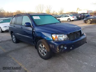 2004 Toyota Highlander with VIN JTEEP21A140042487, listed as a IAAI auction lot 41761312 with 128,232 mi miles. Bid and sale history available at carsss.com. Image 1.