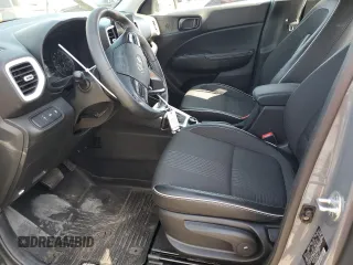 2022 Hyundai Venue SEL z VIN KMHRC8A3XNU177687, wystawiony jako Copart lot #55442895 z przebiegiem 38 228 mil mil oraz Szkoda całkowita • Salvage title. Historia ofert i sprzedaży dostępna na DreamBid. Obrazek 7.
