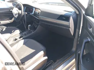 2019 Volkswagen Jetta SEL with VIN 3VWE57BU9KM193147, listed as a IAAI auction lot 41659423 with 29,675 mi miles and . Bid and sale history available at DreamBid. Image 5.