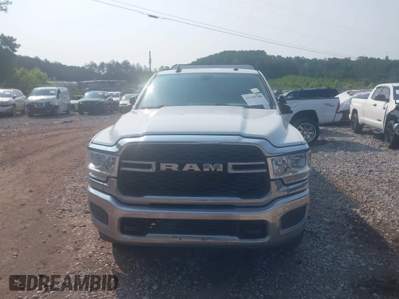 2019 Ram 2500 Tradesman with VIN 3C6UR4HJ5KG548111, listed as a IAAI auction lot 42338708 with 156,231 mi miles and . Bid and sale history available at DreamBid. Image 12.