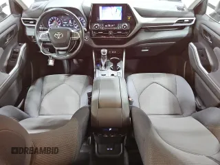 2023 Toyota Highlander L z VIN 5TDKDRAH7PS502727, wystawiony jako Copart lot #59237145 z przebiegiem 41 216 mil mil oraz Czysty tytuł • Clean title. Historia ofert i sprzedaży dostępna na DreamBid. Obrazek 8.