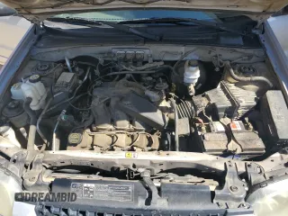 2005 Ford Escape Limited с VIN 1FMCU94125KB93798, выставлен на аукционе Copart как лот 54359995 с пробегом 381 910 миль миль и Списание • Salvage title. История ставок и продаж доступна на DreamBid. Изображение 12.