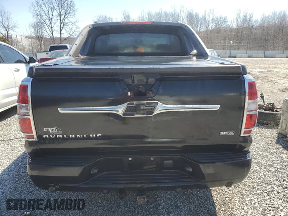2009 Chevrolet Avalanche LTZ with VIN 3GNFK32009G233718, listed as a Copart auction lot 48580785 with 186,949 mi miles and Non Repairable. Bid and sale history available at carsss.com. Image 6.