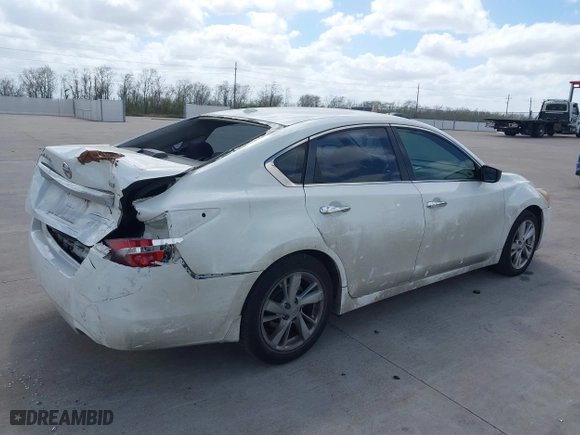 2013 Nissan Altima 2.5 SL with VIN 1N4AL3AP8DN529574, listed as a IAAI auction lot 41833573 with 115,158 mi miles. Bid and sale history available at carsss.com. Image 4.