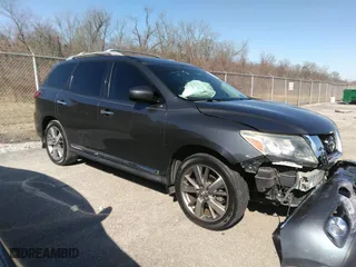 2013 Nissan Pathfinder SL with VIN 5N1AR2MN1DC646224, listed as a IAAI auction lot 41615804 with 102,072 mi miles. Bid and sale history available at carsss.com. Image 13.