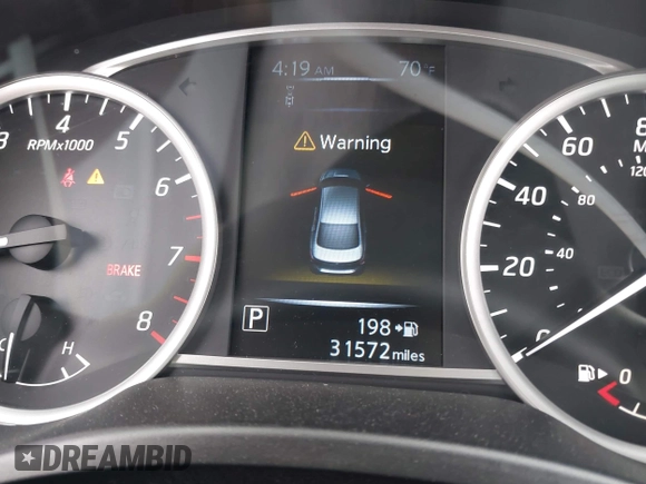 2018 Nissan Sentra S with VIN 3N1AB7AP0JY344974, listed as a IAAI auction lot 42195130 with 31,572 mi miles and . Bid and sale history available at DreamBid. Image 7.