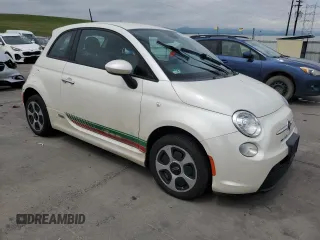 2014 FIAT 500e с VIN 3C3CFFGE0ET172785, выставлен на аукционе Copart как лот 59101865 с пробегом 57 727 миль миль и Списание • Salvage title. История ставок и продаж доступна на DreamBid. Изображение 4.