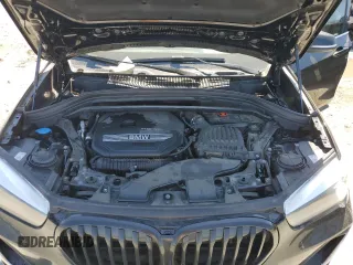 2022 BMW X1 sDrive28i with VIN WBXJG7C02N5V40225, listed as a Copart auction lot 47688195 with 42,430 mi miles and Salvage Title. Bid and sale history available at carsss.com. Image 12.