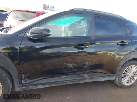2021 Hyundai Kona SEL with VIN KM8K22AA3MU747284, listed as a IAAI auction lot 41609261 with 82,778 mi miles. Bid and sale history available at carsss.com. Image 6.