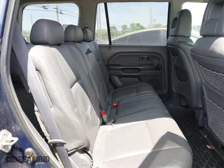 2004 Honda Pilot EX with VIN 2HKYF18554H562167, listed as a IAAI auction lot 42045178 with 146,828 mi miles. Bid and sale history available at carsss.com. Image 8.