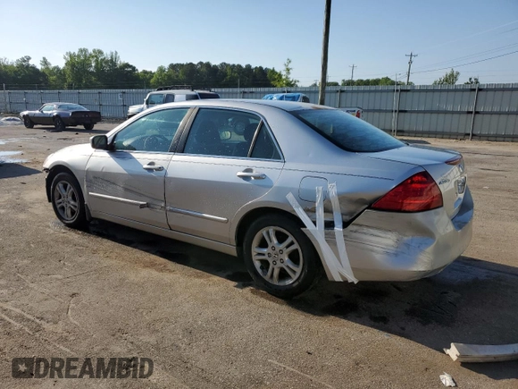 2006 Honda Accord LX SE z VIN 1HGCM55336A121367, wystawiony jako Copart lot #53382145 z przebiegiem 271 736 mil mil oraz Szkoda całkowita • Salvage title. Historia ofert i sprzedaży dostępna na DreamBid. Obrazek 2.