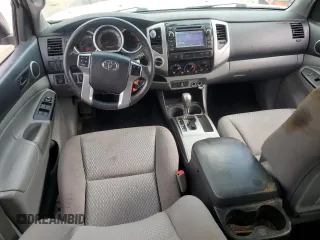 2013 Toyota Tacoma z VIN 5TFMU4FN1DX016379, wystawiony jako Copart lot #57460865 z przebiegiem 174 821 mil mil oraz Szkoda całkowita • Salvage title. Historia ofert i sprzedaży dostępna na DreamBid. Obrazek 8.