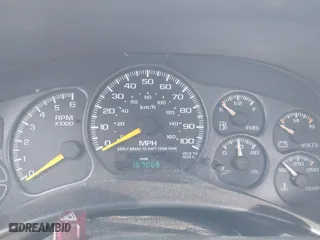 2000 Chevrolet Silverado 1500 with VIN 1GCEC14W6YZ361158, listed as a IAAI auction lot 41682163 with 167,069 mi miles. Bid and sale history available at carsss.com. Image 7.