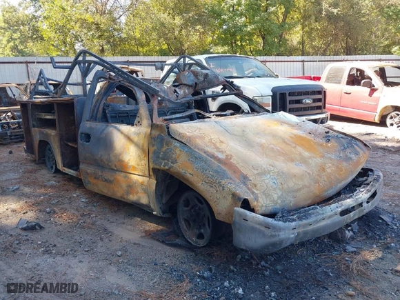 2002 Chevrolet Silverado 1500 with VIN 1GCEC14W92Z126423, listed as a IAAI auction lot 40436581 with 1 mi miles. Bid and sale history available at carsss.com. Image 1.