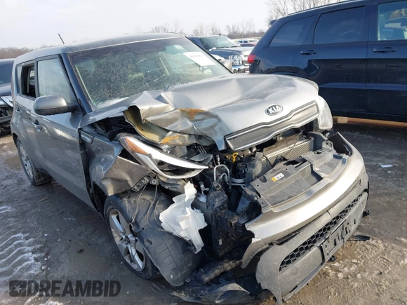 2018 Kia Soul with VIN KNDJN2A20J7570249, listed as a IAAI auction lot 41563871 with 104,385 mi miles and . Bid and sale history available at DreamBid. Image 1.