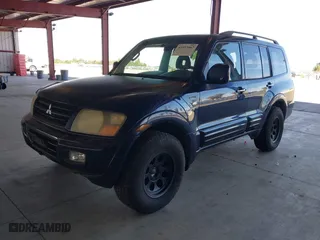 2002 Mitsubishi Montero LTD with VIN JA4MW51R02J056182, listed as a IAAI auction lot 41997067 with 176,963 mi miles. Bid and sale history available at carsss.com. Image 2.