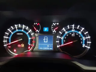 2016 Toyota 4Runner Limited with VIN JTEBU5JR8G5312700, listed as a IAAI auction lot 42368603 with 124,056 mi miles and . Bid and sale history available at DreamBid. Image 7.