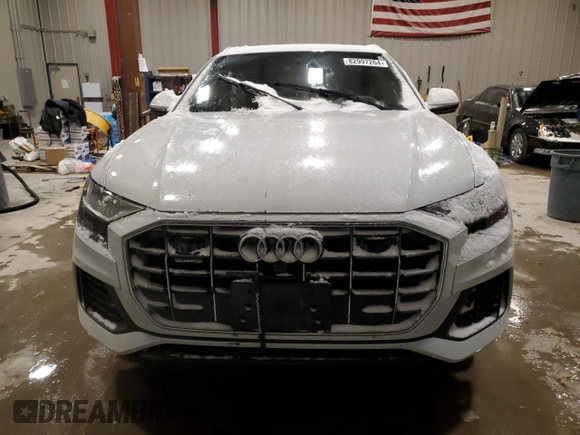 2019 Audi Q8 Prestige z VIN WA1CVAF13KD035710, wystawiony jako Copart lot #82997264 z przebiegiem Nie podano mil oraz Szkoda całkowita • Salvage title. Historia ofert i sprzedaży dostępna na DreamBid. Obrazek 5.