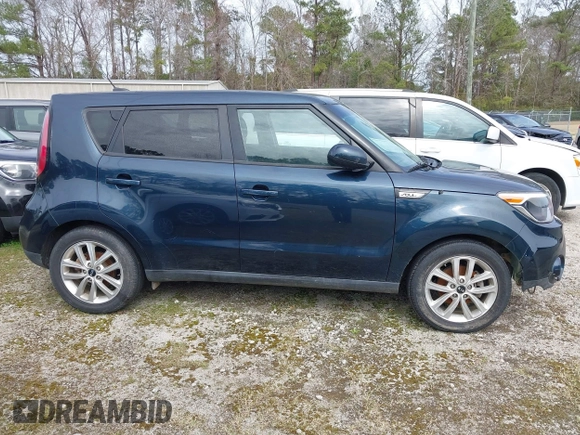 2019 Kia Soul + with VIN KNDJP3A55K7690687, listed as a IAAI auction lot 41715563 with 142,592 mi miles and . Bid and sale history available at DreamBid. Image 13.